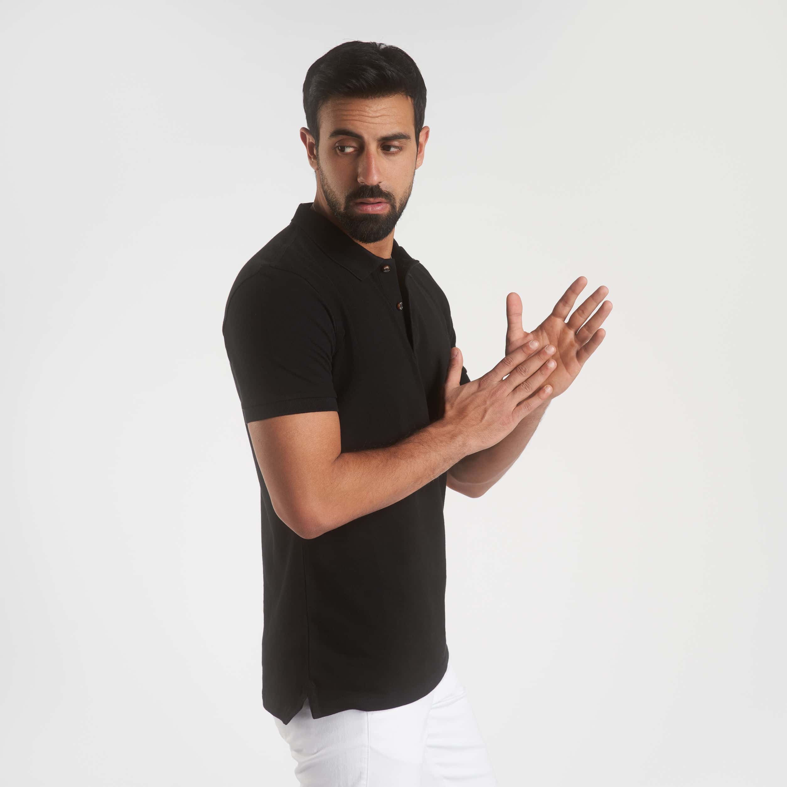 قميص بولو أسود Secondary image