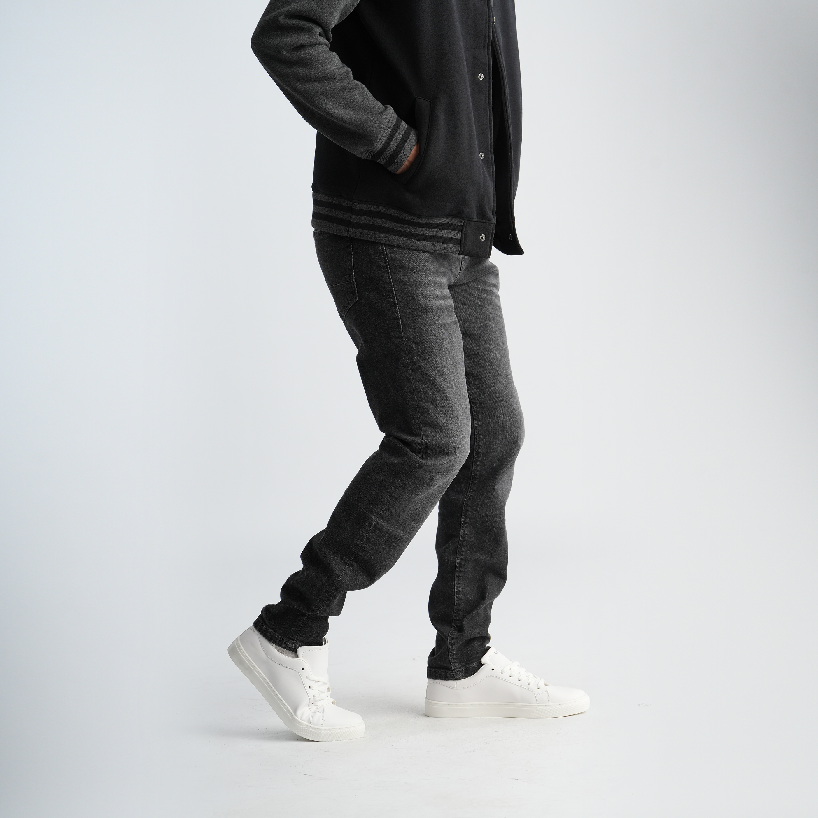 Men's Black Denim Jeans-MPT197