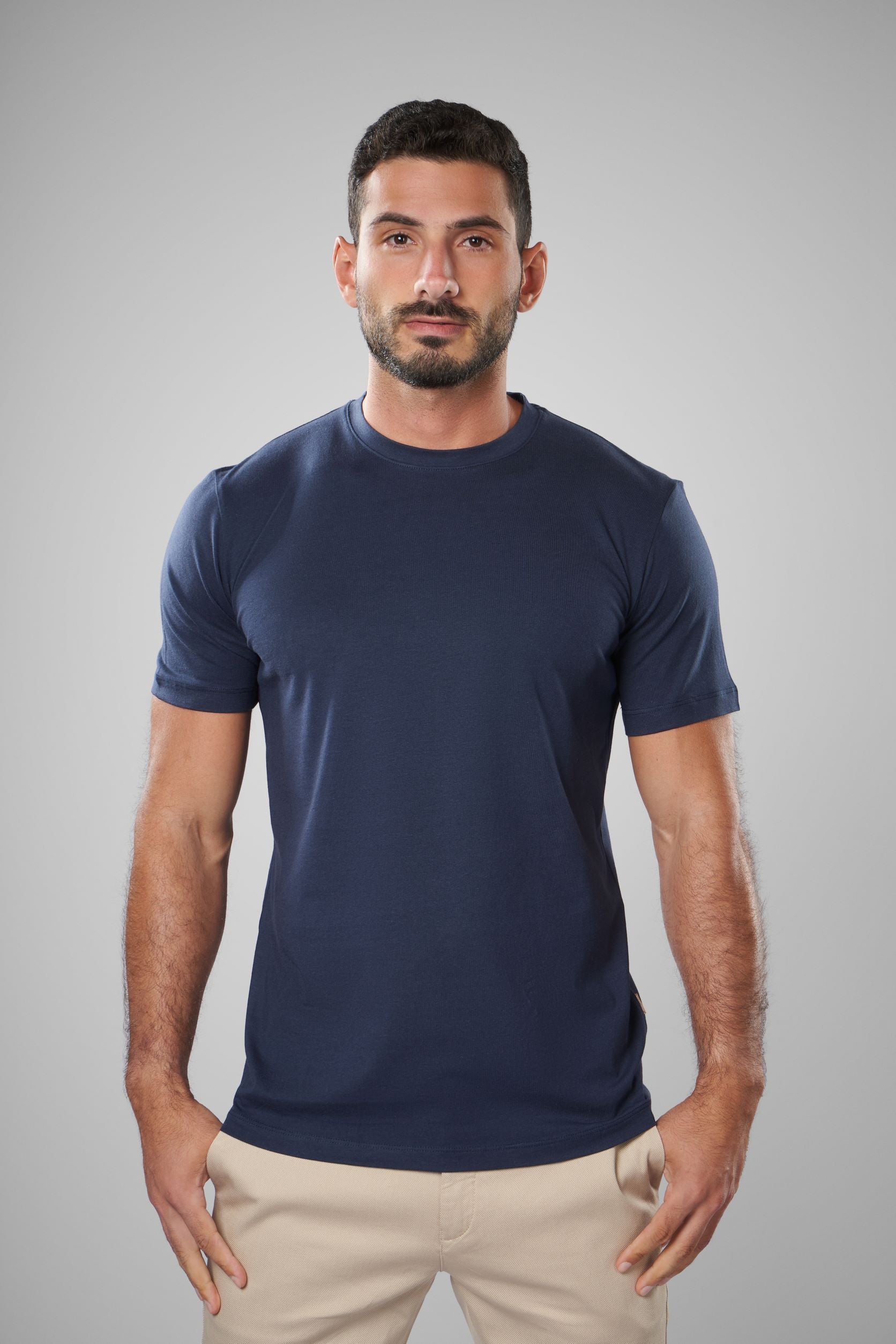 T-Shirt Basic Round Neck(99)