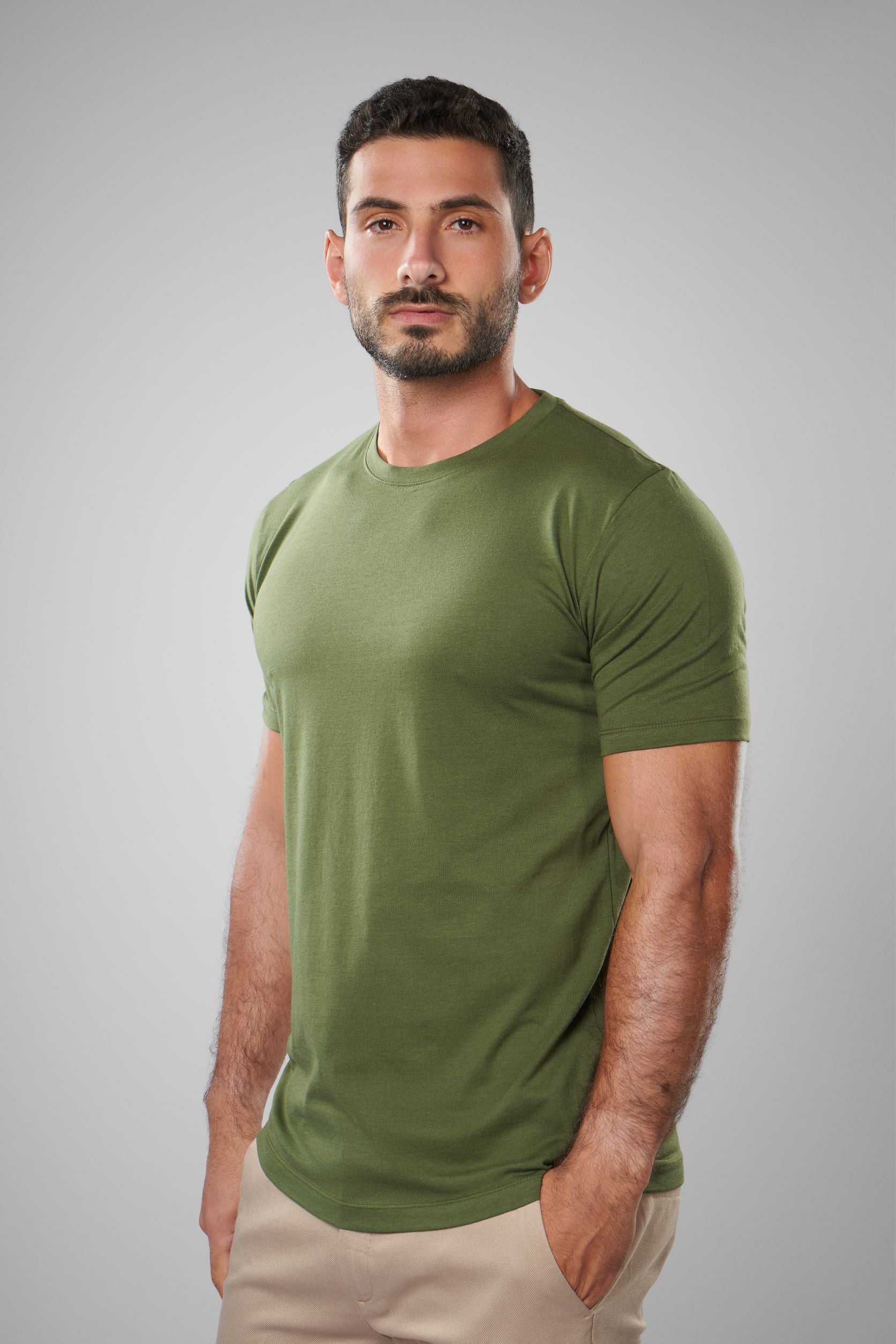T-Shirt Basic Round Neck(36)